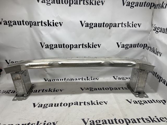 Буфер бампера переднего Volkswagen Touareg 3
