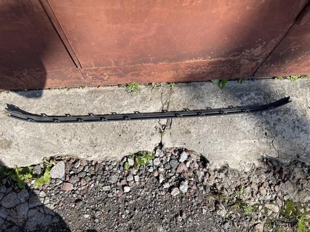 7608072459B9 VAG купить в Днепр