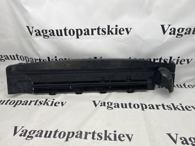 Дефлектор радиатора верхний 7E0805962C VAG