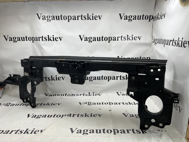 7P6805594C VAG Рамка радиатора купить в Полтава