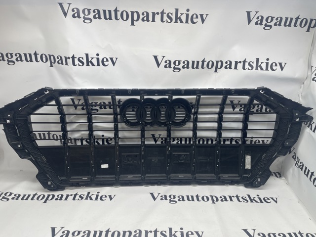 VAG 83A853651ERN4 Решетка радиатора в наличии Киев