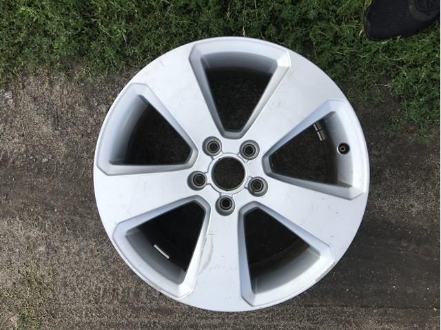 Диски 8V0601025BK VAG