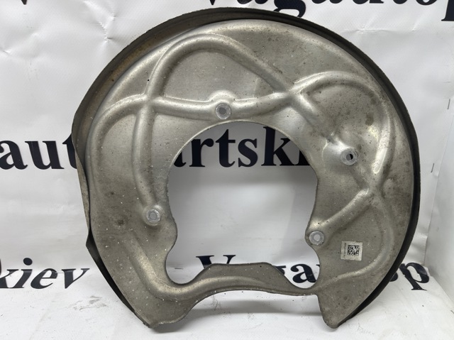 Защита тормозного диска заднего, левая 8W0615611A VAG