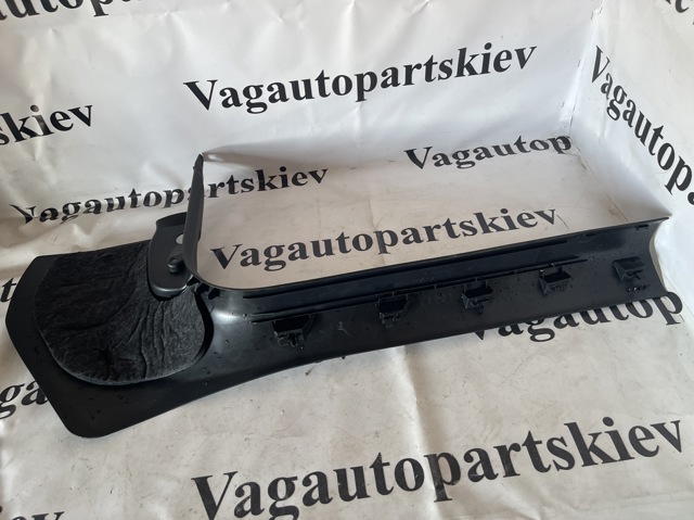 8W1867271A4PK Обшивка стойки кузова внутренняя передняя левая купить Сумы