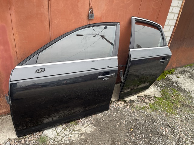 Дверь задняя, левая 8W5833051C VAG