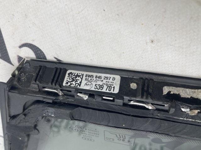 VAG 8W5845297DNVB Стекло-форточка двери задней левой в наличии Полтава