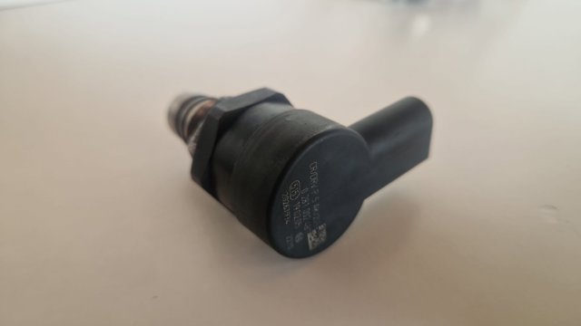 0281002481 BOSCH Регулятор давления топлива купить в Каменское