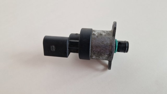 Регулятор давления ТНВД 0928400609 BOSCH