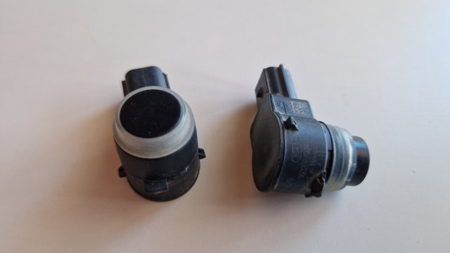 Задние парктроники 13368131 GM