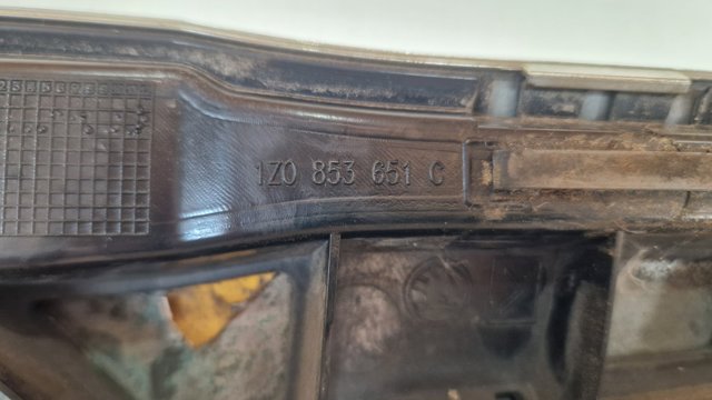1Z0853651C VAG Решетка радиатора купить в Сумы