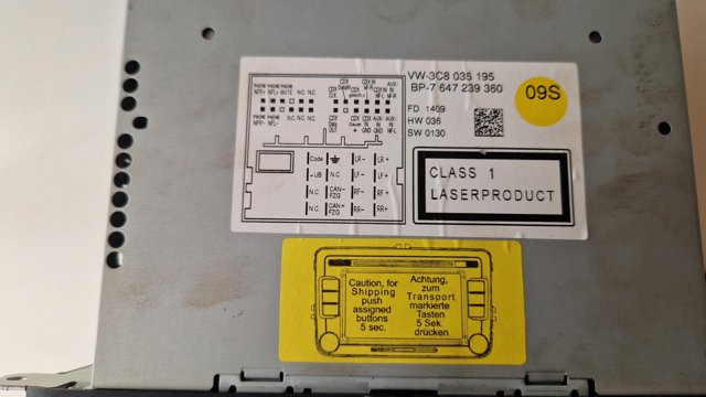 3C8035195 Магнитола (радио AM/FM) купить Украина