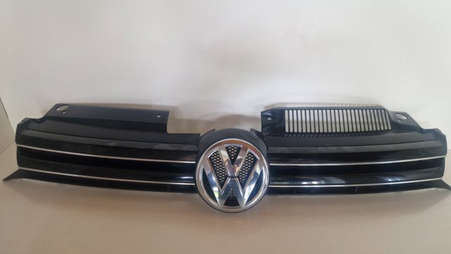 Решетка 5K0853653 VAG