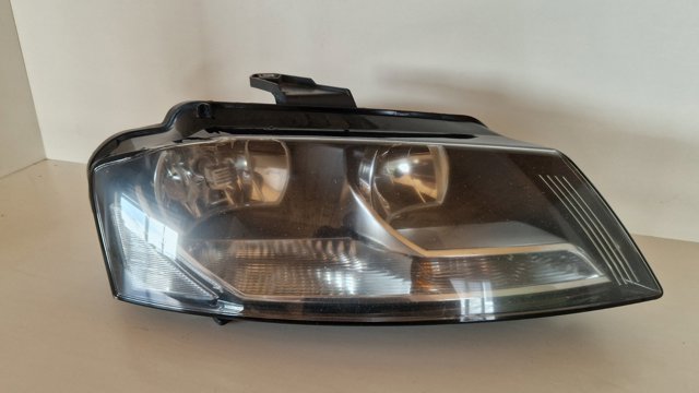 Фара комбинированная, передняя 8P0941004 VAG