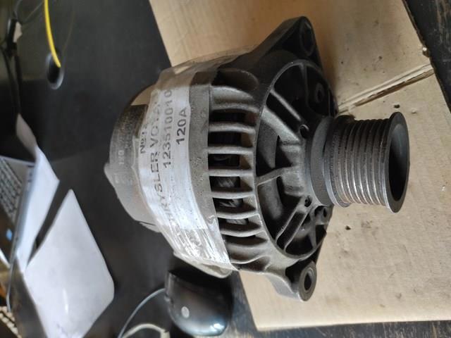 Автомобильный генератор 0123510010 BOSCH
