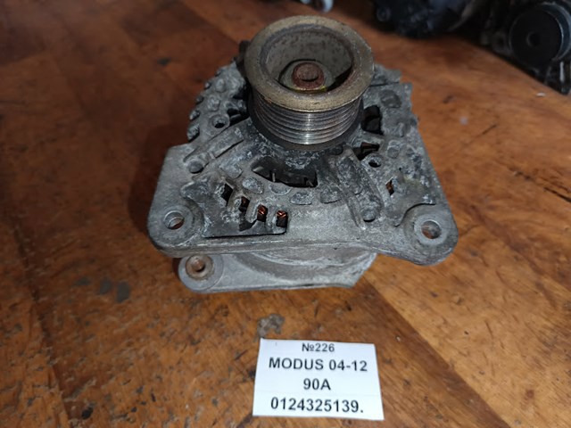 RENAULT 0124325139 Генератор в наличии Черновцы