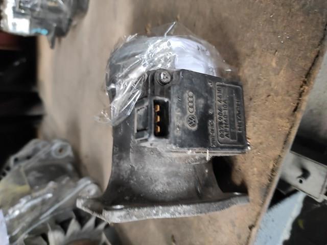 Датчик воздуха на впуске 037906461B VAG
