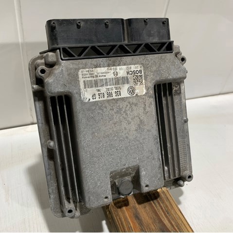 Электронный блок управления двигателем 03G906016GP VAG
