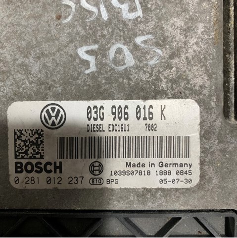 VAG 03G906016K Блок управления двигателем в наличии Кривой Рог