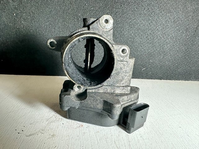Дроссельная заслонка в сборе 03L128063J VAG