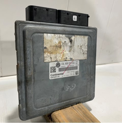Модуль управления двигателем 03L906023DQ VAG