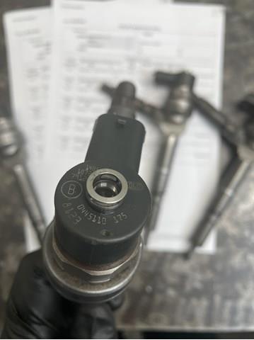 Клапанная форсунка 0445110175 BOSCH