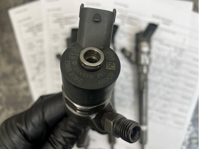 Форсунка инжектора 0445110254 BOSCH