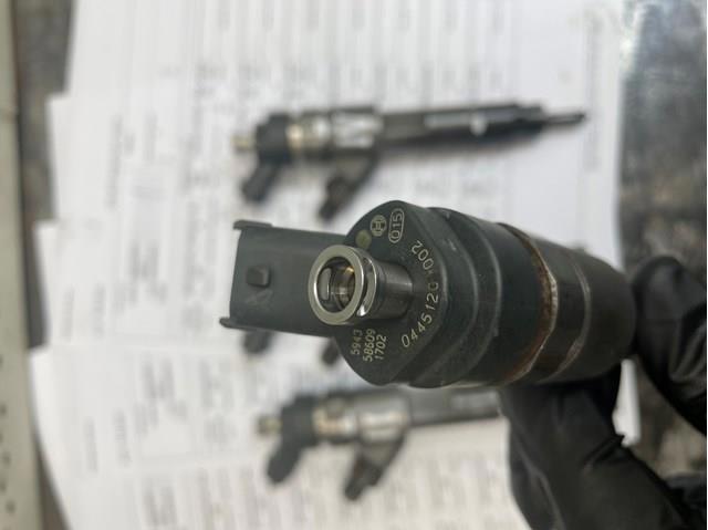 Форсунки 0445120002 BOSCH