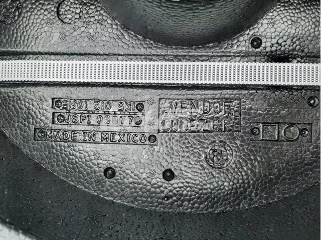 VAG 1K5012109E Ящик инструментальный в наличии Харьков
