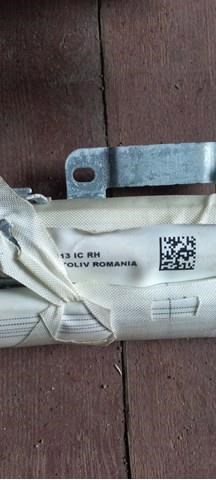 AIRBAG, шторка боковая правая 31271737 VOLVO