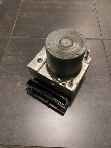 Блок управления АБС  4454005120 TOYOTA