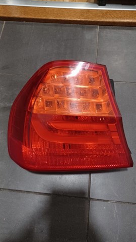 Задний левый внешний фонарь 4871731 BMW