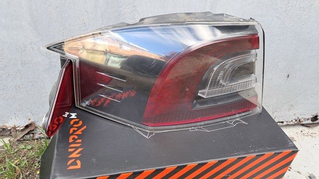 Стоп задний 600591800C TESLA