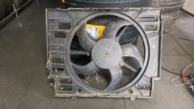 7796832 BMW Диффузор вентилятора в сборе с мотором и крыльчаткой купить в Днепр