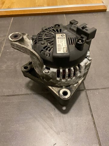7797519 BMW Генератор купить в Николаев