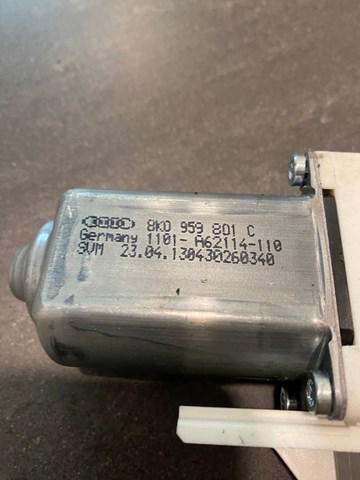 VAG 8K0959801C Мотор стеклоподъемника двери передней левой в наличии Полтава