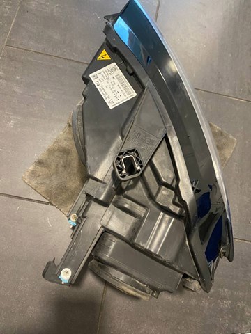 VAG 8P0941030BQ Фара правая в наличии Запорожье