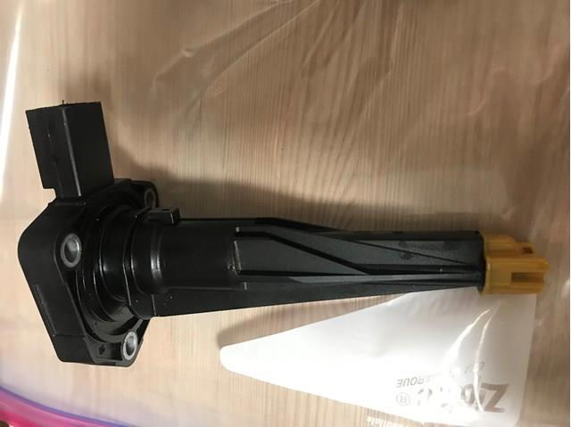 Датчик уровня масла A0919057101 MERCEDES