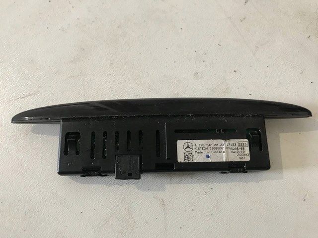 Дисплей парктроника A1725420023 MERCEDES