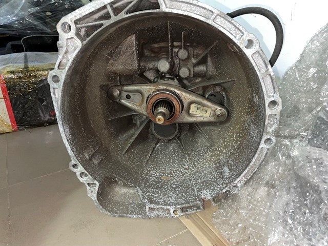 Коробка скоростей механика 23007533818 BMW