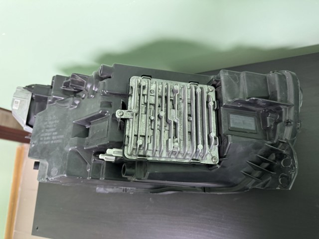32228549 VOLVO купить в Украина