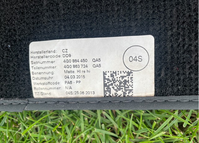 4G0864450QA5 VAG Коврик задний, комплект из 2 шт. купить в Днепр