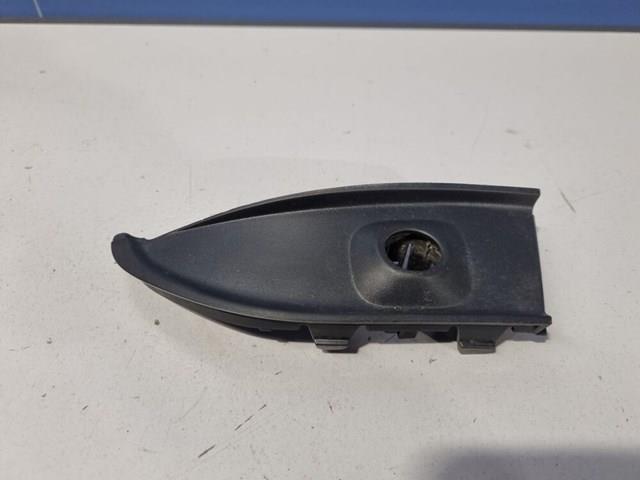 Заглушка противотуманки передней правой 4M0807952B4W3 VAG