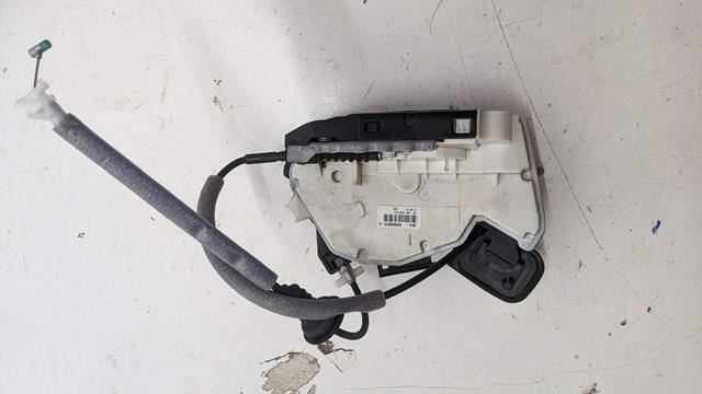 Замок двери задней правой 6V0839016A VAG