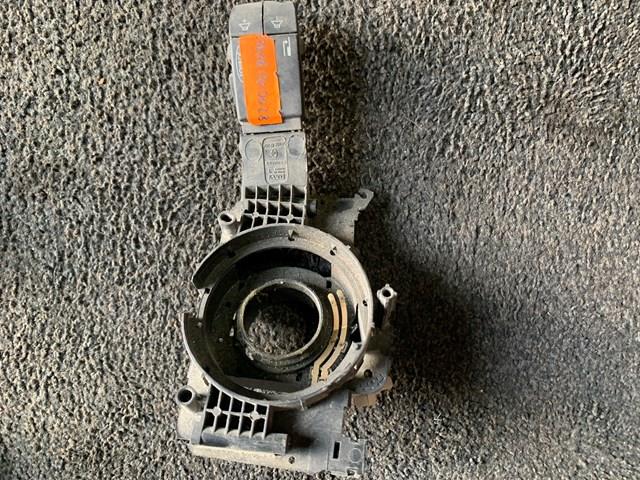 Подрулевой переключатель круиз контроля 8200421910 RENAULT