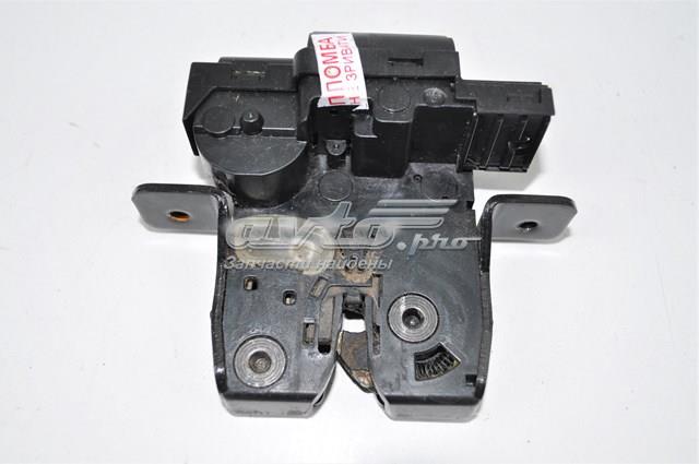 Замок крышки багажника 8200747429 RENAULT