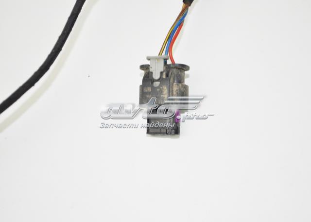 8V0971104 VAG купить в Черкассы
