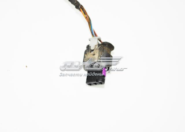 VAG 8V0971104 в наличии Украина