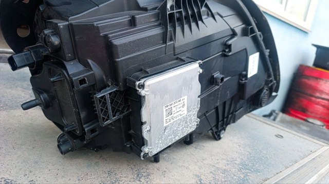 95B941010AN PORSCHE купить в Ирпень