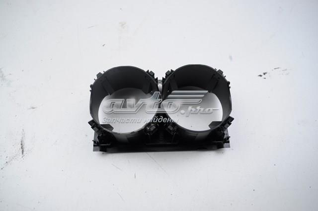 MERCEDES A2126800110 Подстаканник подлокотника центральной консоли в наличии Николаев