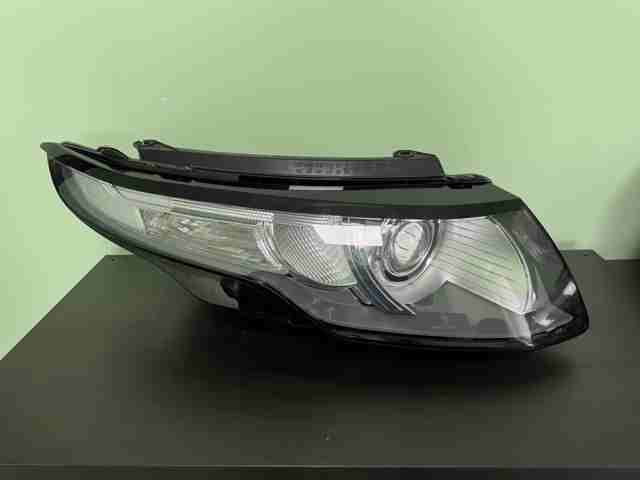 Вставка фары правой LR024260 LAND ROVER